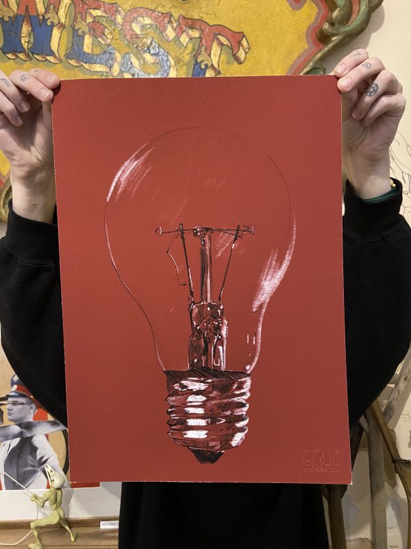 SNUB 23 - Light Bulb